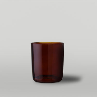 30cl amber Aria candle jar on a light grey background