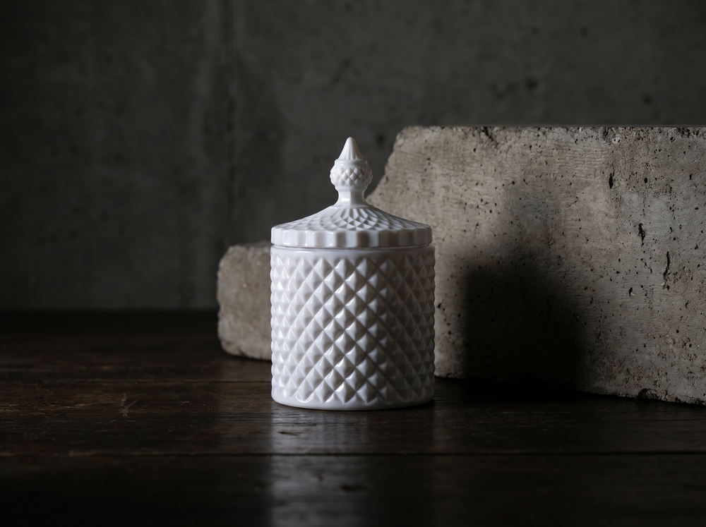 23cl White Gloss Geo Jar - Limited Edition
